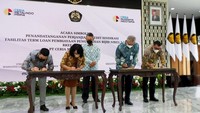 Pembiayaan ini dikucurkan oleh sindikasi perbankan yang terdiri dari PT Bank Mandiri (Persero) Tbk., PT Bank Pembangunan Daerah Jawa Barat dan Banten Tbk., (BJB) dan PT Bank Pembangunan Daerah Sulawesi Selatan dan Sulawesi Barat (Bank Sulselbar).
