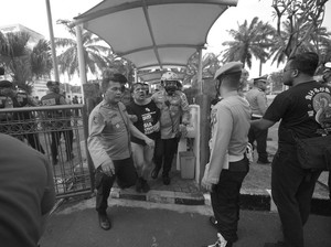 Anggota DPR Minta Polisi Tangkap Provokator Pengeroyokan Ade Armando