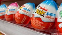 Penarikan diperluas dengan menambahkan beberapa varian termasuk Kinder Mini Eggs. Foto: Vidya Pinandhita/detikHealth