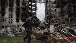Kotanya Diserang Rusia, Warga Borodyanka Ukraina Antre Makanan