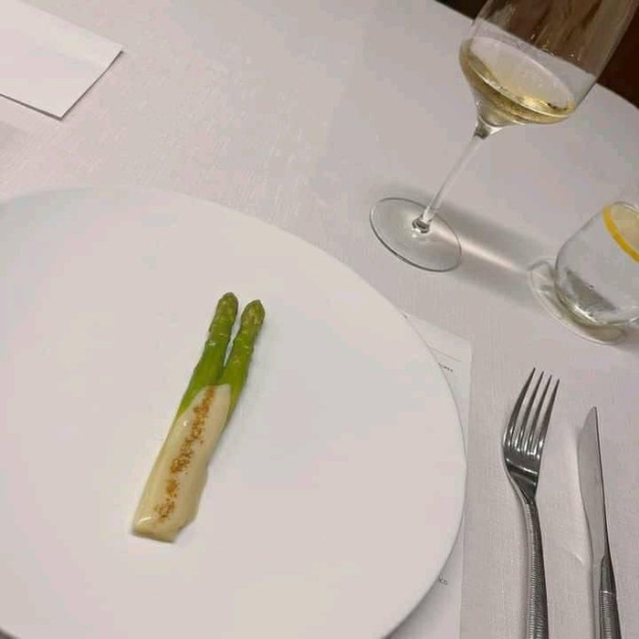Makanan fine dining kocak Ngakak! Penyajian 10 Makanan ala Fine Dining Ini Bikin Tepuk Jidat