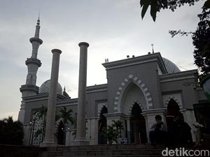 Masjid Raya Makassar, Ikon Sejarah dengan Desain Awal Berbentuk Pesawat