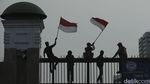 Melihat Lagi Aksi 11 April di DPR: Demo Ricuh-Ade Armando Babak Belur