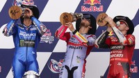 Dari empat balapan, rider asal Italia itu kini sudah mengumpulkan 61 poin.  