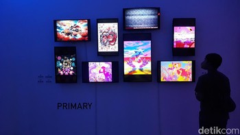 Non Fungible Token (NFT) bertajuk Indo NFT Festiverse pertama di Yogyakarta. Festival yang menghadirkan ratusan karya ini mengajak masyarakat menikmati karya NFT di dunia nyata.  