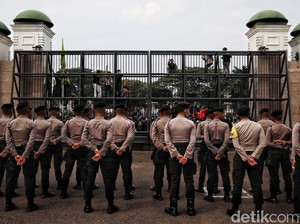 Pelajar Hendak Demo Bawa Air Keras di DPR Diciduk Polisi di Tangerang