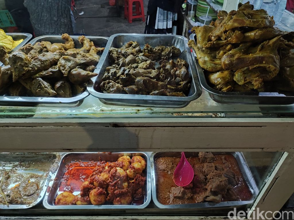 Nasi Uduk Betawi Asli