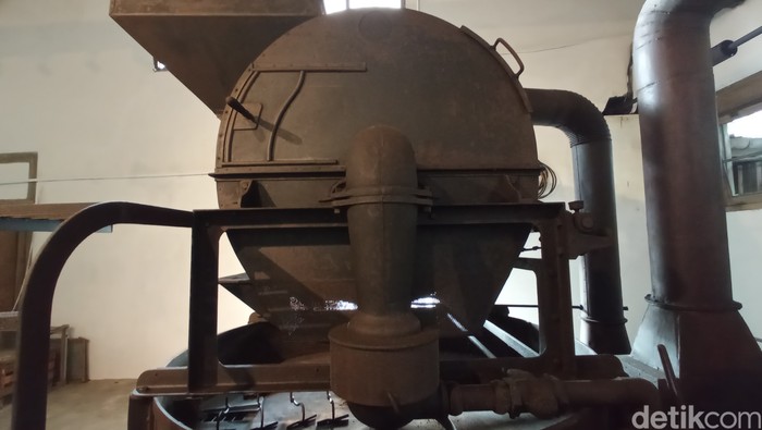 Pabrik penggilingan kopi Margo Redjo di Dharma Bourtique Roastery