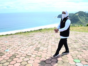 Indahnya Pantai Modangan yang Cocok jadi Venue Paralayang Internasional