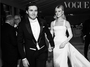 Drama Pesta Pernikahan Mewah Brooklyn Beckham, Ayah Nicola Peltz Gugat WO