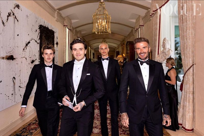 Pernikahan Brooklyn Beckham dan Nicola Peltz Pernikahan Brooklyn Beckham dan Nicola Peltz.