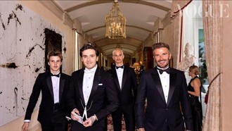 Keluarga Beckham Disebut Bertemu dengan Besan, Victoria Berakhir Menangis