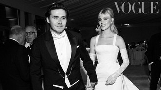 Benarkah Victoria Beckham Tolak Desain Gaun Pengantin Menantu di Menit Akhir?