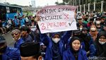 Serbu Gedung DPR, Mahasiswa Panjat Pagar