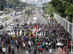 Ini Tips Aman Berkendara saat Ada Unjuk Rasa, Poin Nomor 1 Mesti Diingat