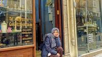 Nama Vanessa Khong dulu dikenal sebagai kekasih dari Indra Kenz. Namun semenjak Indra Kenz terjerat kasus Binomo. Namanya dan sang ayah jadi ikut terseret, yang membuat statusnya menjadi tersangka. Foto: Instagram Vanessa Khong