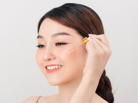 Symwhite 377 kandungan serum pencerah wajah terbaik).