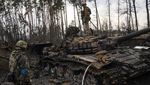 Dua Bulan Invasi, Rusia Kehilangan Ratusan Tank Lho