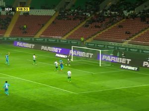 Video Gol Keren di Liga Rusia, Kiper Tak Berkutik!
