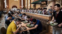 Seperti kantin yang menyediakan berbagai menu dari berbagai negara.