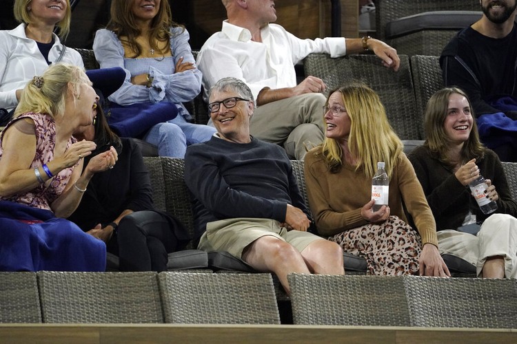 Bill Gates Bill Gates