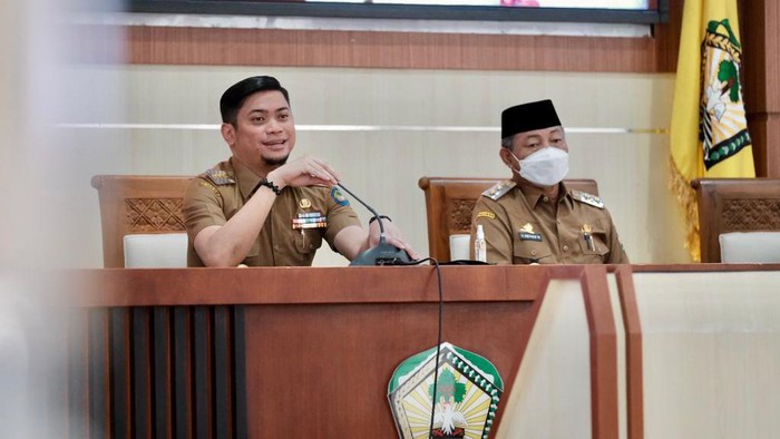 Bupati Gowa Andan Purichta Ichsan menungkap antibodi COVID-19 warganya sudah 98,72% dan siap menuju endemi.