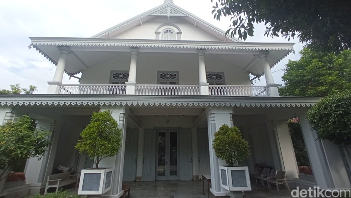 Dharma Boutique Roastery bangunan cagar budaya