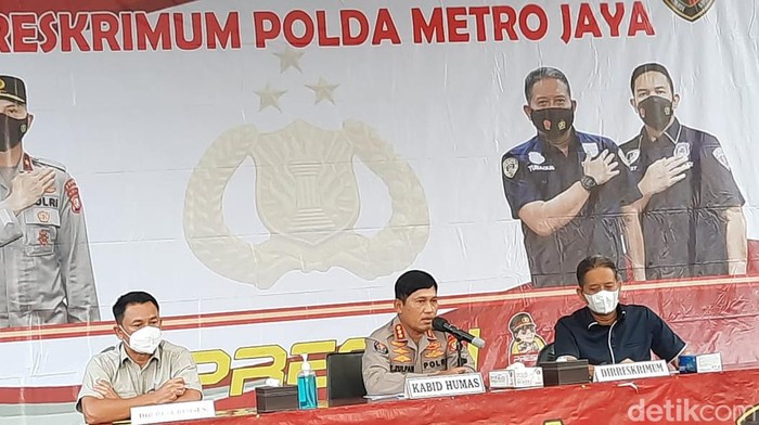 Dirkrimum Polda Metro Jaya Kombes Tubagus Ade Hidayat.