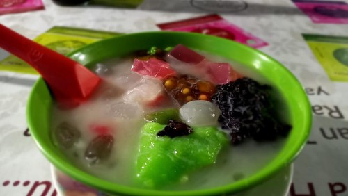 Tampilan es ancruk khas buleleng yang menggugah selera