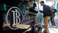 Fasiltas layanan penukaran uang lebaran 2022 dengan program Serambi Rupiah Ramadhan 1443 H merupakan program Bank Indonesia bekerjasama dengan bank-bank milik negara lainnya untuk memenuhi kebutuhan masyarakat saat hari raya.