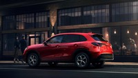 Area samping pada HR-V untuk pasar Amerika Serikat, dan Kanada ini bentuk gagang pintunya sama seperti mobil pada umumnya. Foto: Honda