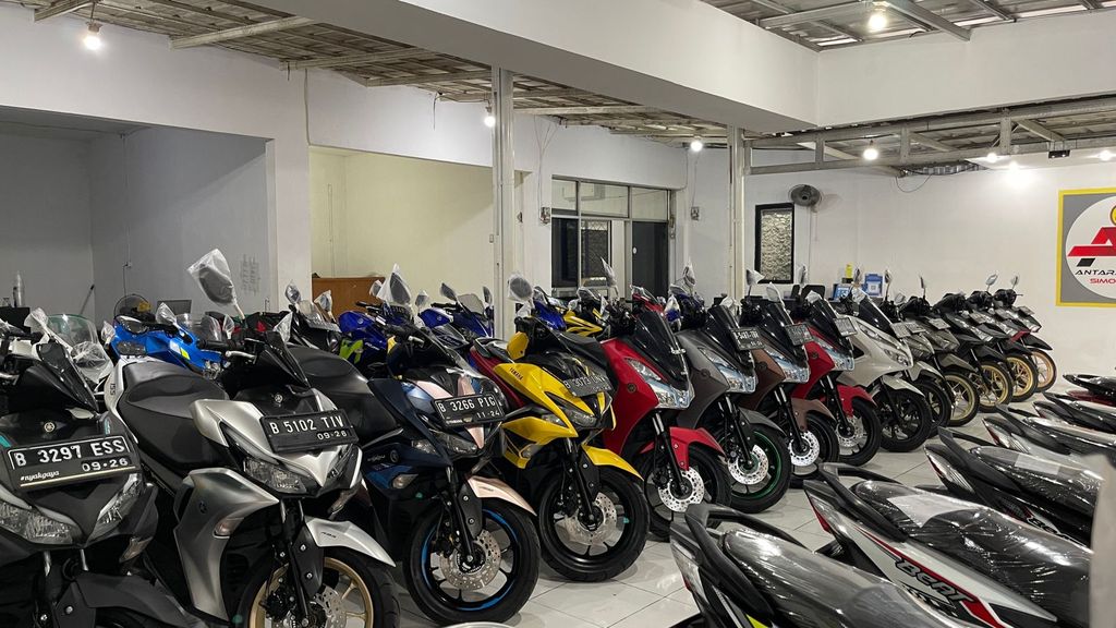 Jual-beli motor bekas Antara Motor