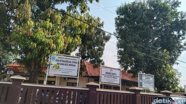 Kantor Disnaker KUKM Majalengka.