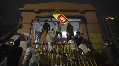 Dihantam Krisis Ekonomi, Kantor Presiden Sri Lanka Digeruduk Warga