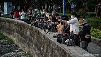 Bahkan di tempat itu kini menjadi spot favorit bagi fotografer untuk memotret senja.