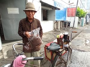 Profesi Langka: Bukan Starling, tapi Penggiling Kopi Keliling