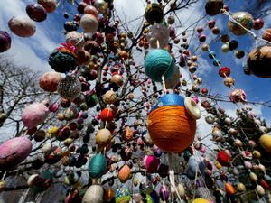 Intip Dekorasi Ribuan Telur Paskah di Taman Kanak-kanak Lithuania