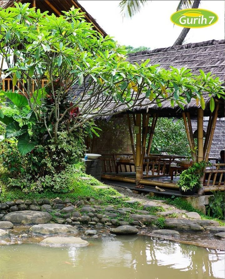 5 Restoran Asri di Bogor Buat Bukber, Pemandangannya Sawah hingga Sungai!