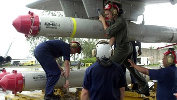 Harpoon ketika dipasang di pesawat. Foto: Wikipedia