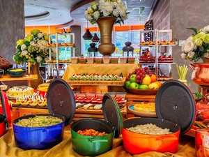 Harper MT Haryono Sajikan Cita Rasa Nusantara untuk Menu Buka Puasa