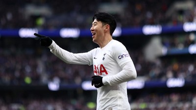Top Skor Liga Inggris: Salah Vs Son Heung-min, Jota, dan Mane