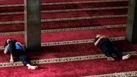 Oleh karena itu, tidur siang cukup 10 hingga 20 menit. Setelah tidur siang, beri waktu sejenak untuk bangun sebelum kembali beraktivitas.