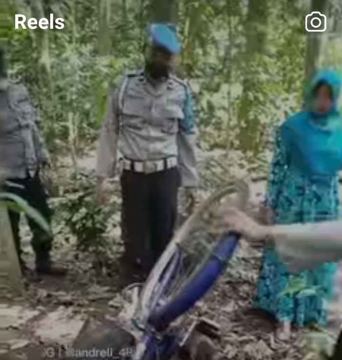 Viral Blitar
