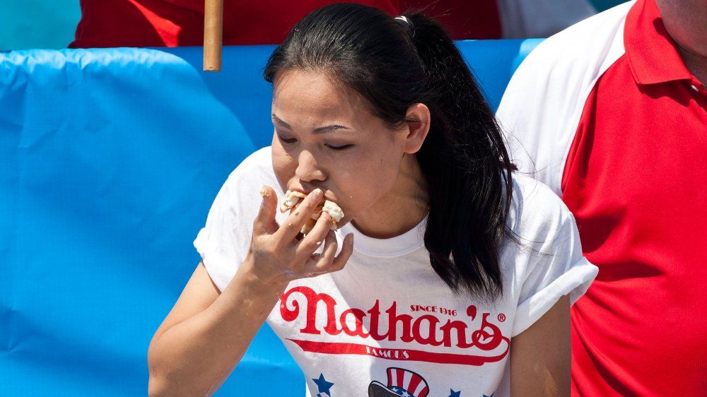 5 Jawara Makan Ini Terluka Serius Akibat Kebanyakan Makan, Ada yang Kena Stroke!