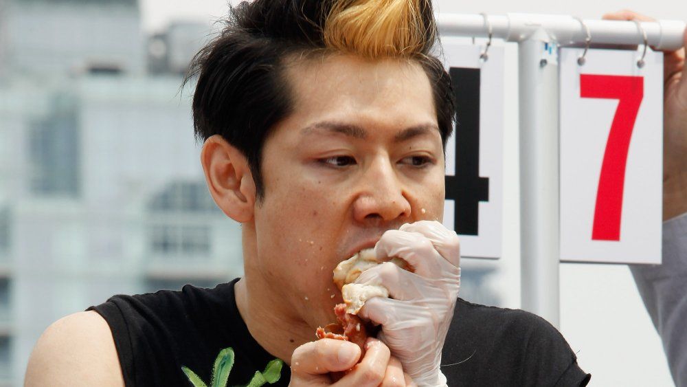 5 Jawara Makan Ini Terluka Serius Akibat Kebanyakan Makan, Ada yang Kena Stroke!