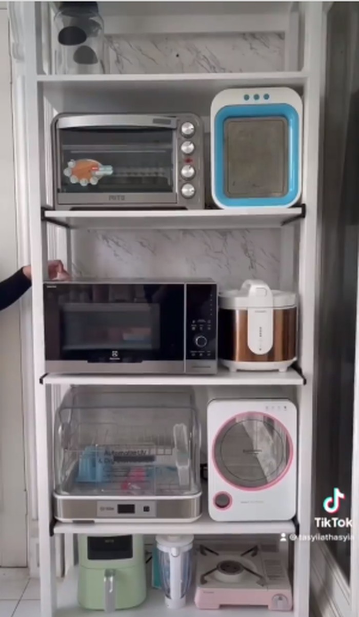 Dapur Tasyi Athasyia Dapur Tasyi Athasyia Super Mewah