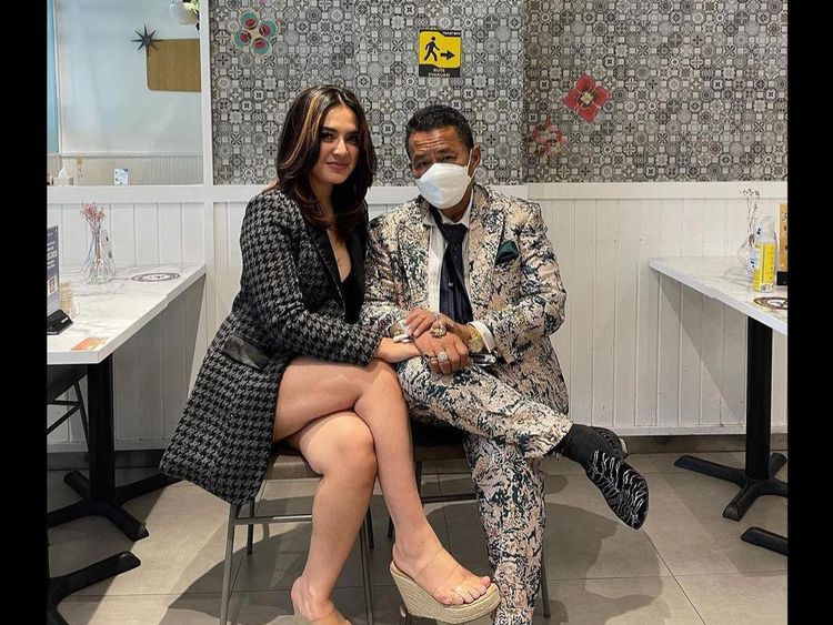 Sebelum Mundur jadi Aspri, Ini Momen Iqlima Kim dan Hotman Paris di Beach Club