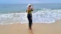 Sikap Hotman Paris tersebut dianggap Iqlima Kim tidak cocok dengan dirinya yang sensitif. Foto: Instagram Iqlima Kim
