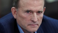 Sementara itu, diketahui, Viktor Medvedchuk merupakan salah satu orang terkaya di Ukraina. Sosoknya menjadi sorotan dan kontroversial karena kedekatannya dengan Moskow. (REUTERS/Serhii Nuzhnenko/File Photo).