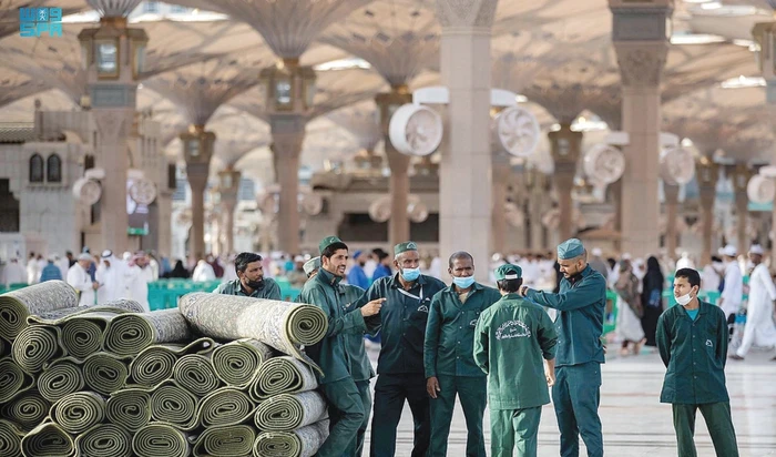Karpet Istimewa di Masjidil Haram dan Masjid Nabawi
